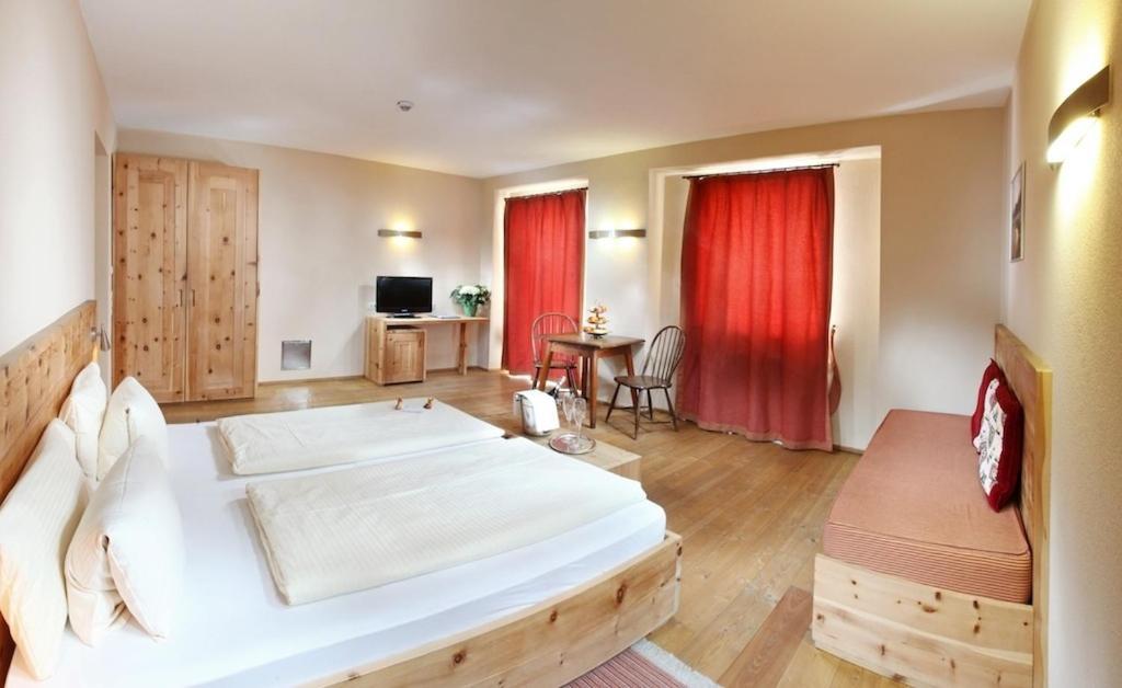 Hotel Tyrol-Alpenhof Seefeld in Tirol Værelse billede