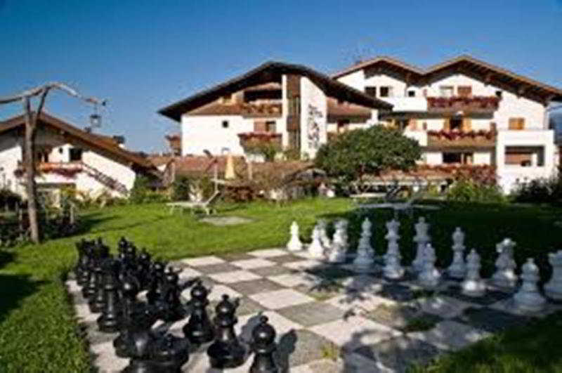 Hotel Tyrol-Alpenhof Seefeld in Tirol Eksteriør billede