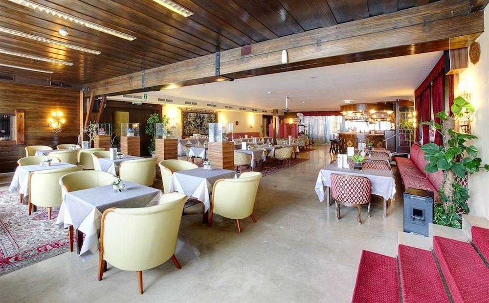 Hotel Tyrol-Alpenhof Seefeld in Tirol Eksteriør billede
